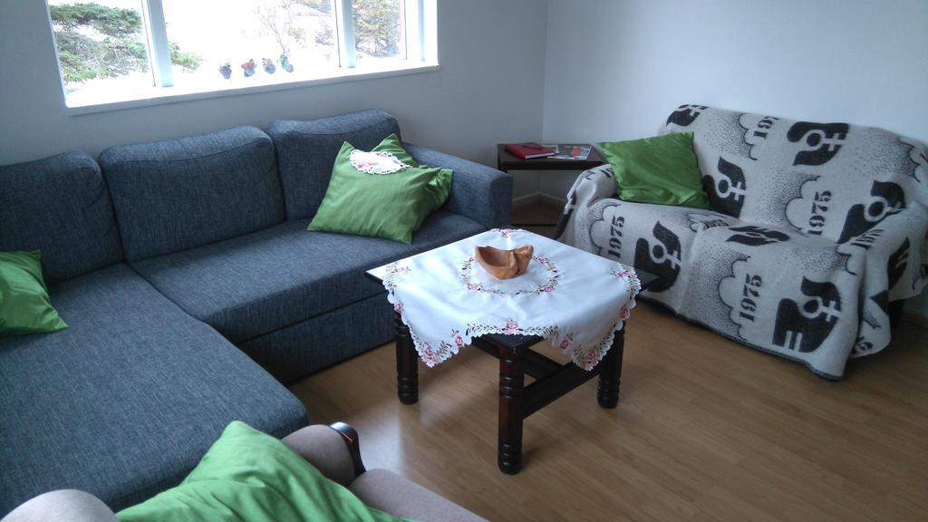 Brunalaug Guesthouse - Holiday Home Eyjafjaroarsveit Exteriör bild